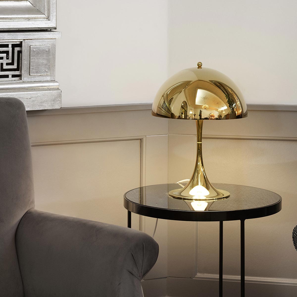 Louis Poulsen Panthella Table Lamp Louis Poulsen Panthella Table Lamp