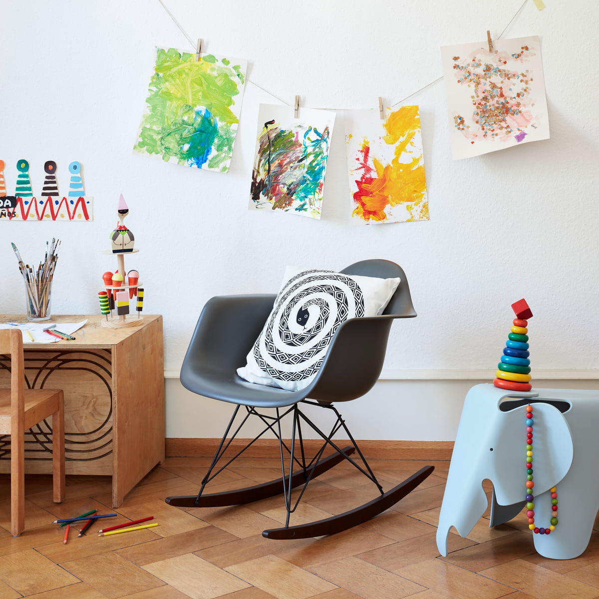 Vitra Eames RAR Rocking Chair